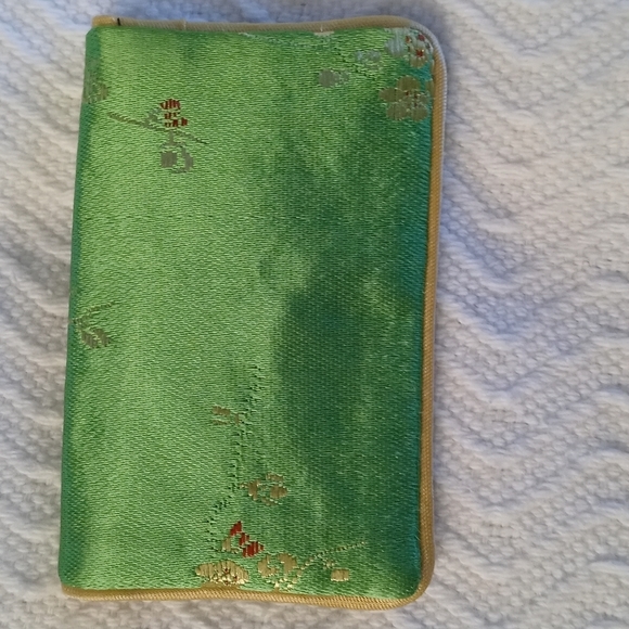 silk Wallet - Picture 8 of 8